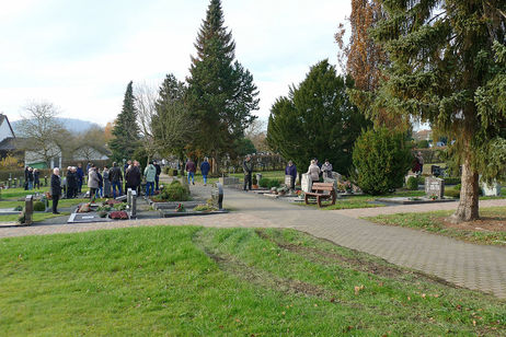 Gräbersegnung in Bad Emstal/Sand